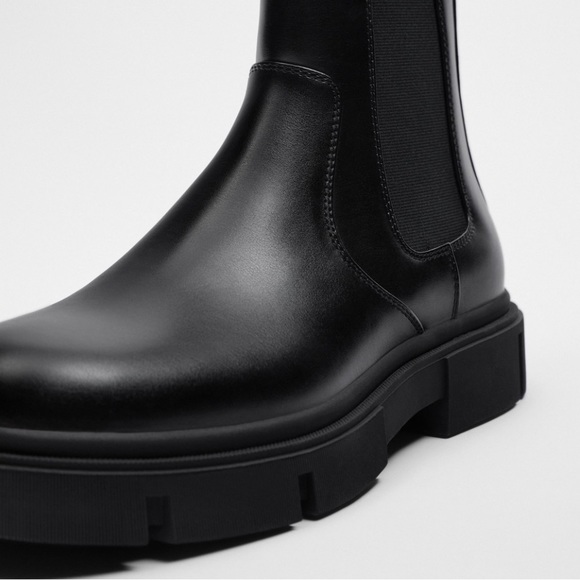 ZARA MEN THICK SOLED CHELSEA BOOTS SZ 10 or EU 43 - Picture 3 of 8